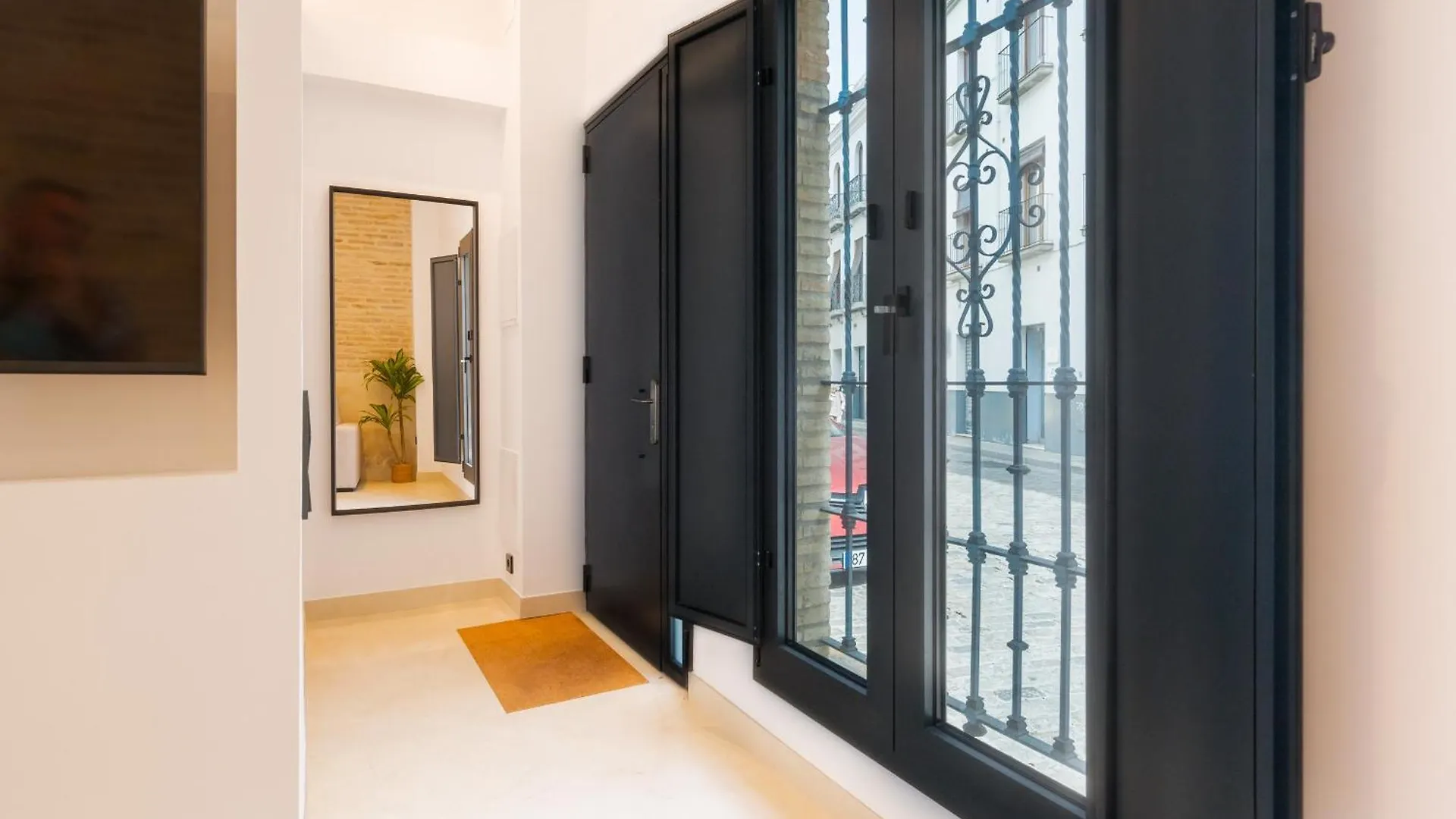 New Design Apartment - Gallos 4 Seville 0*,  Spain